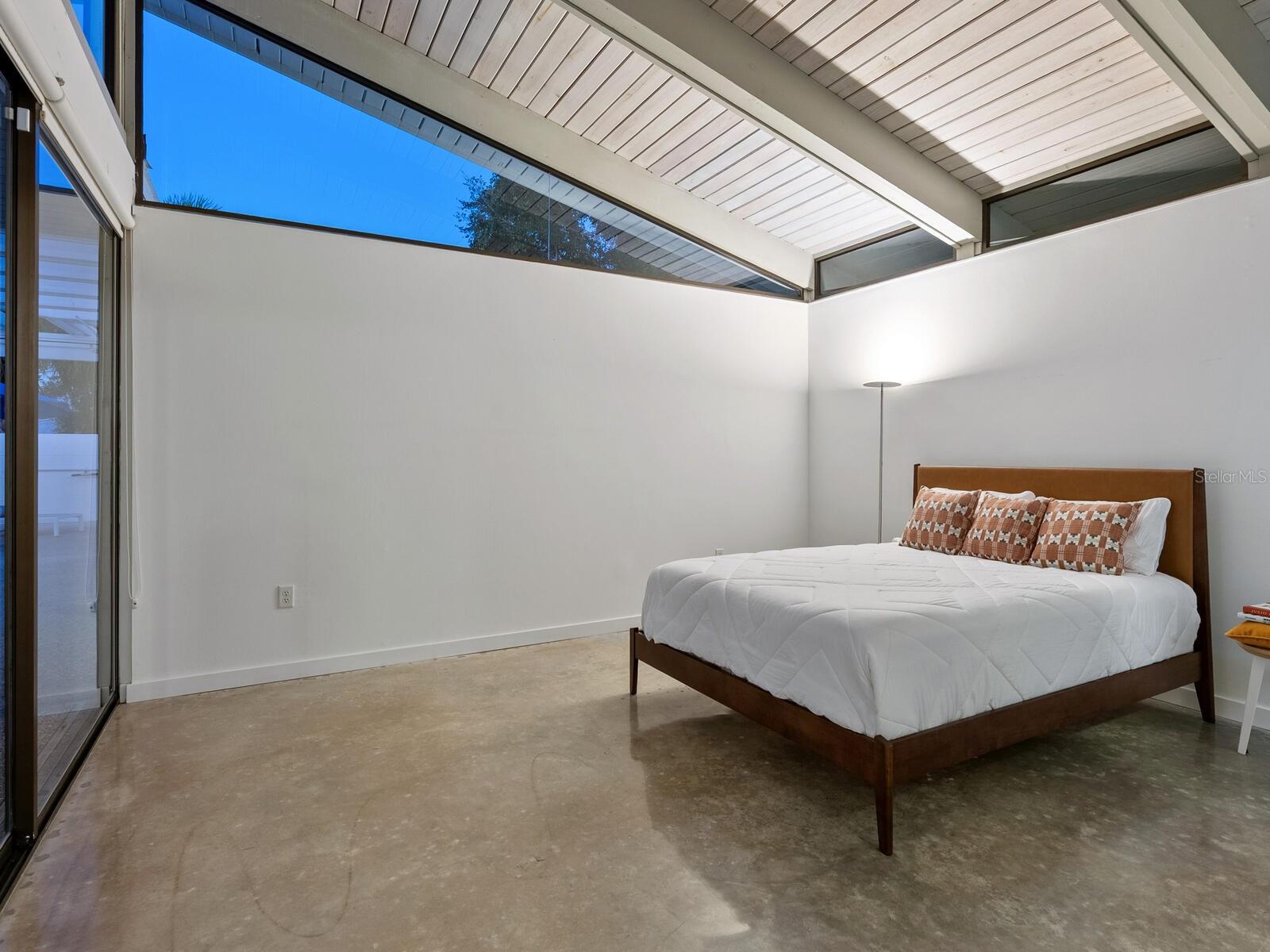 WHITFIELD COUNTRY CLUB ESTATES 1 - Residential