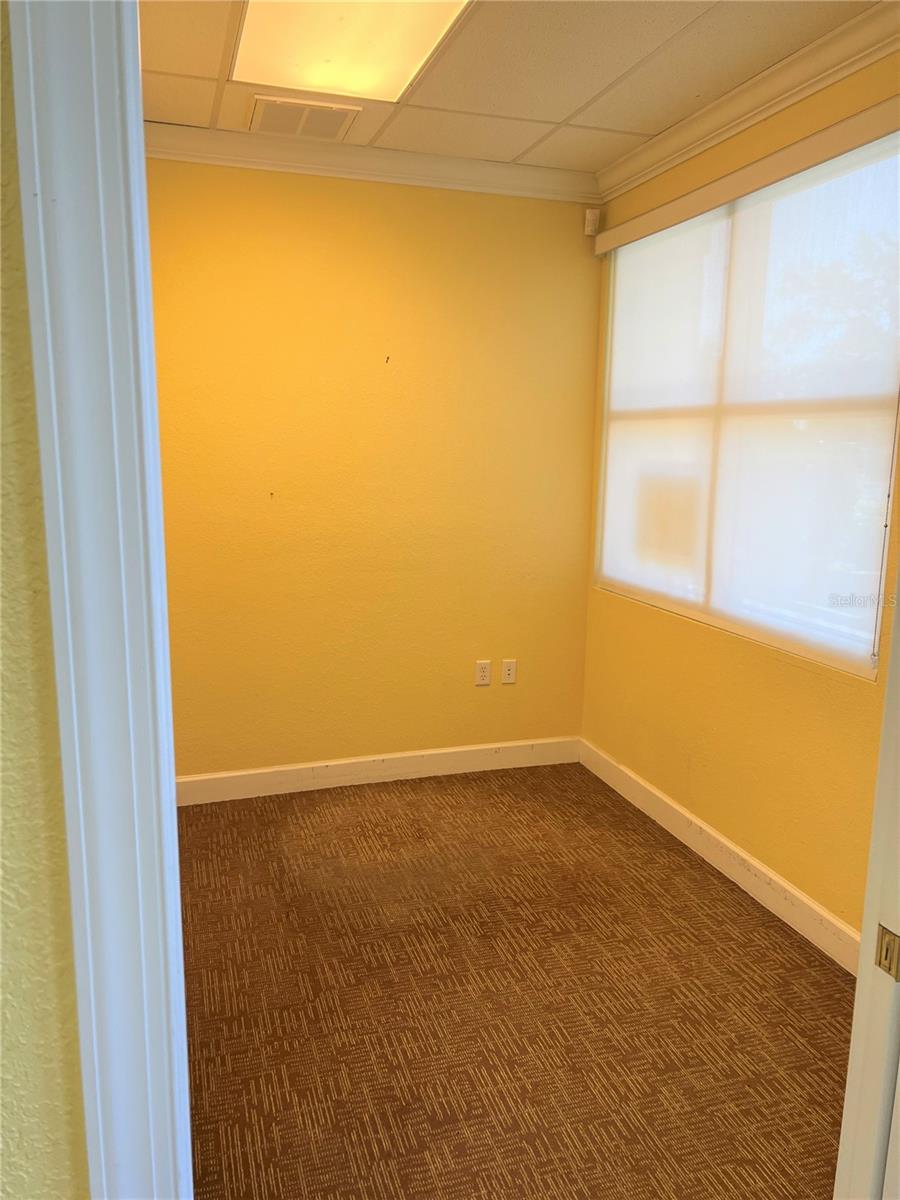 BOBCAT SQUARE PH 1 - Commercial Lease