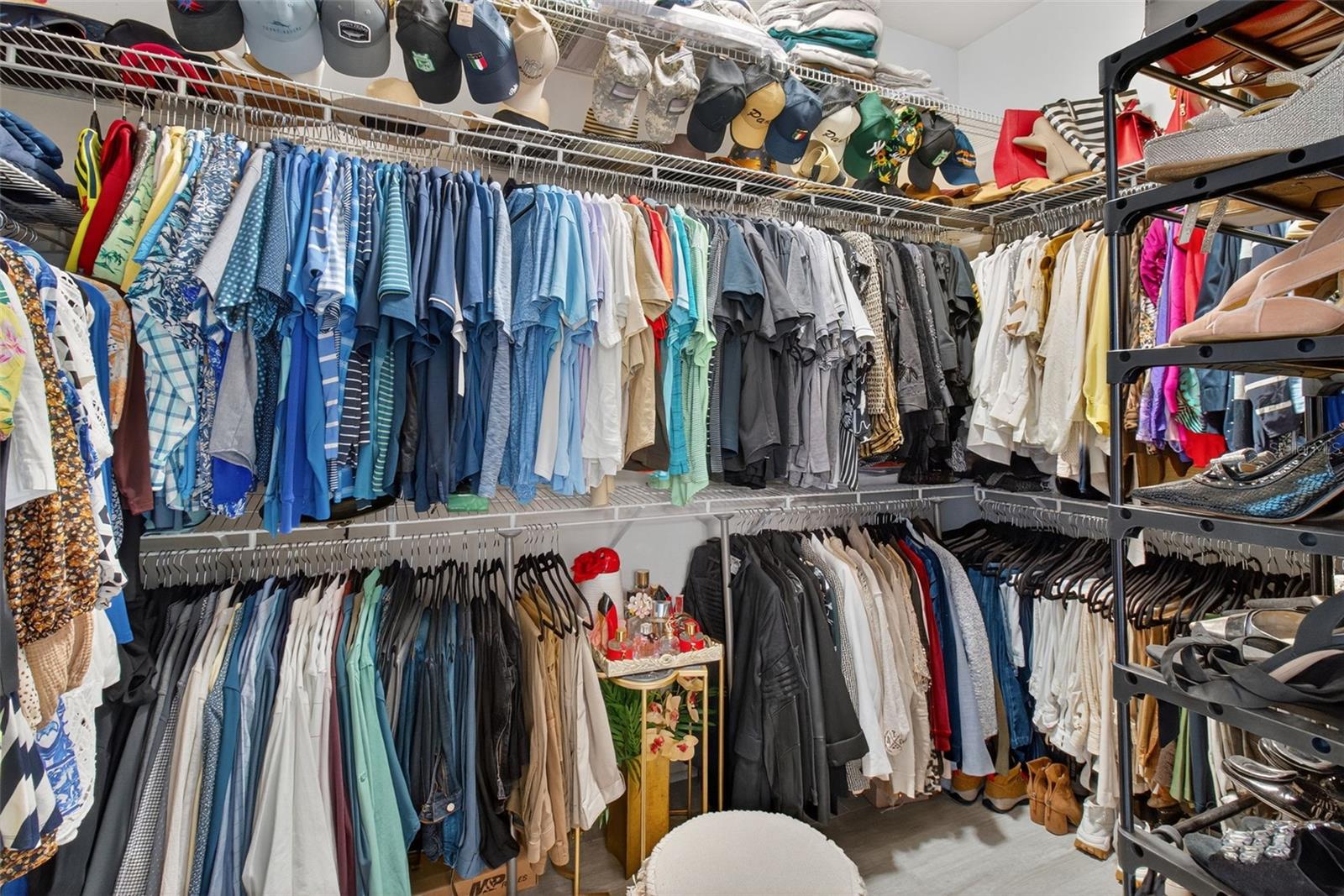 OLD HARBOR PLACE - Residential