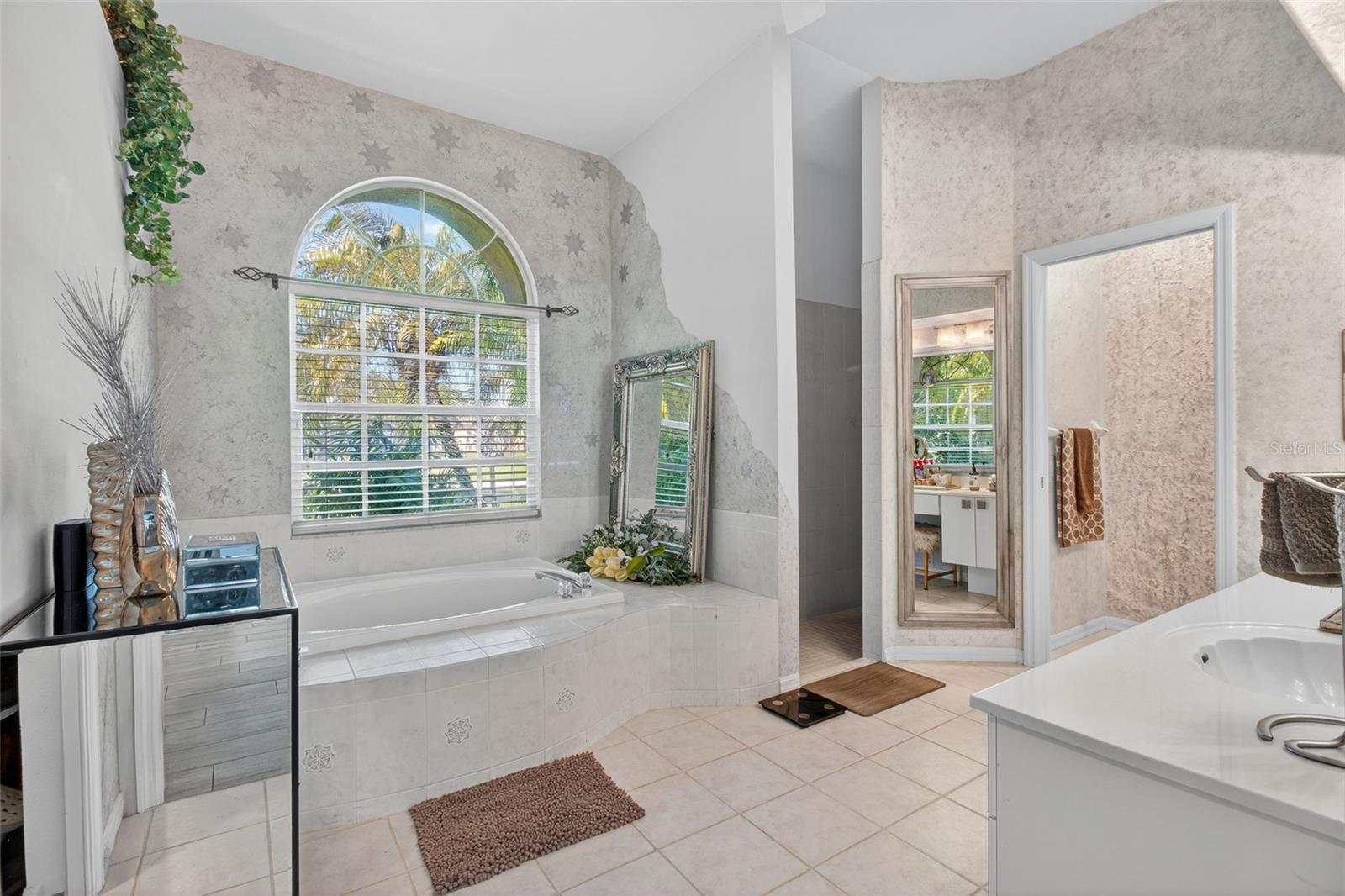 OLD HARBOR PLACE - Residential