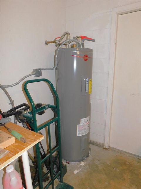 Tiny photo for 3610 SW 150th Lane Road, Ocala, FL 34473 (MLS # OM715691)