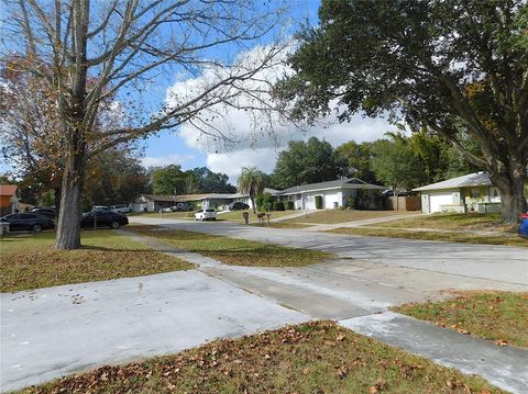 Tiny photo for 3610 SW 150th Lane Road, Ocala, FL 34473 (MLS # OM715691)