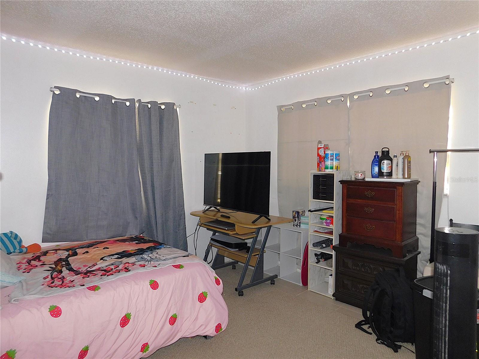 MARION OAKS UN 02 - Residential