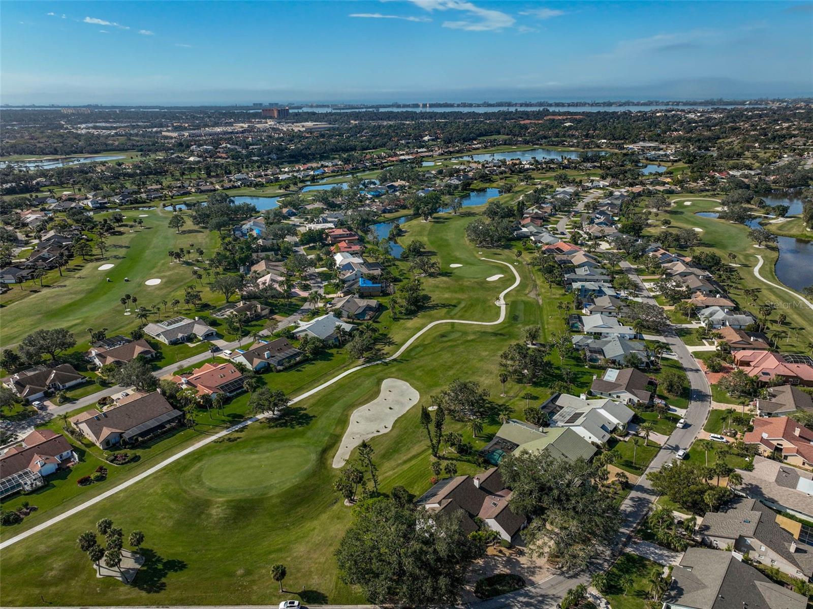 COUNTRY CLUB OF SARASOTA THE - Residential Lease
