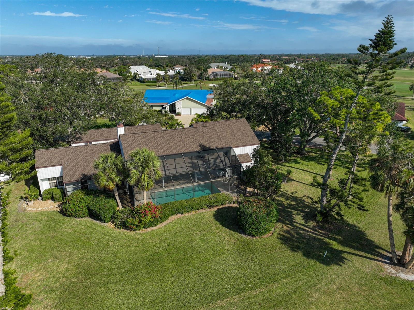 COUNTRY CLUB OF SARASOTA THE - Residential Lease