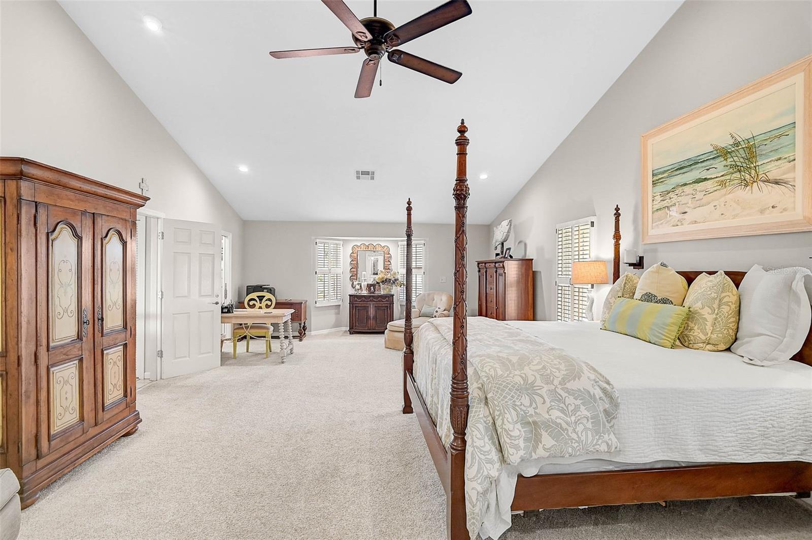 COUNTRY CLUB OF SARASOTA THE - Residential Lease
