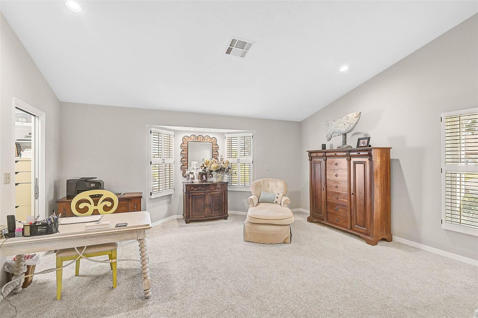 COUNTRY CLUB OF SARASOTA THE - Residential Lease