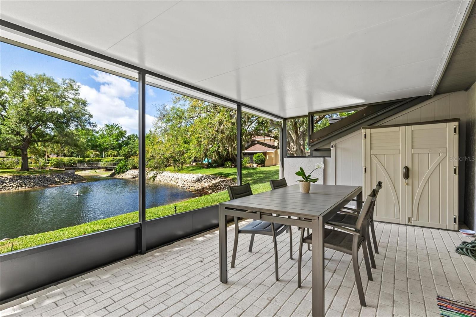 HUNTERS WALK - HAMLETS - Residential