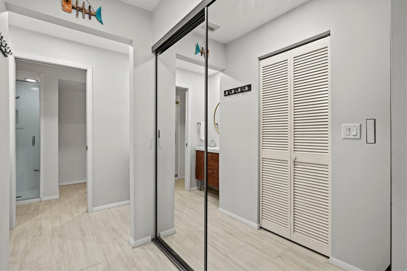 HUNTERS WALK - HAMLETS - Residential