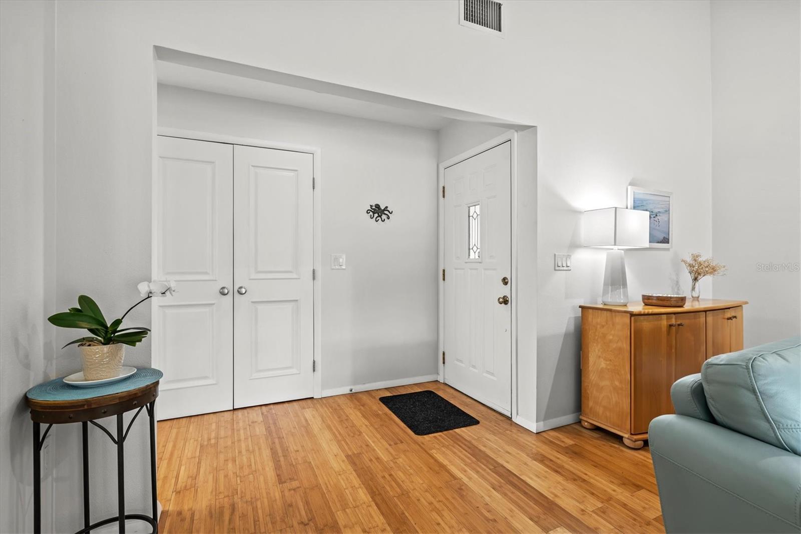 HUNTERS WALK - HAMLETS - Residential