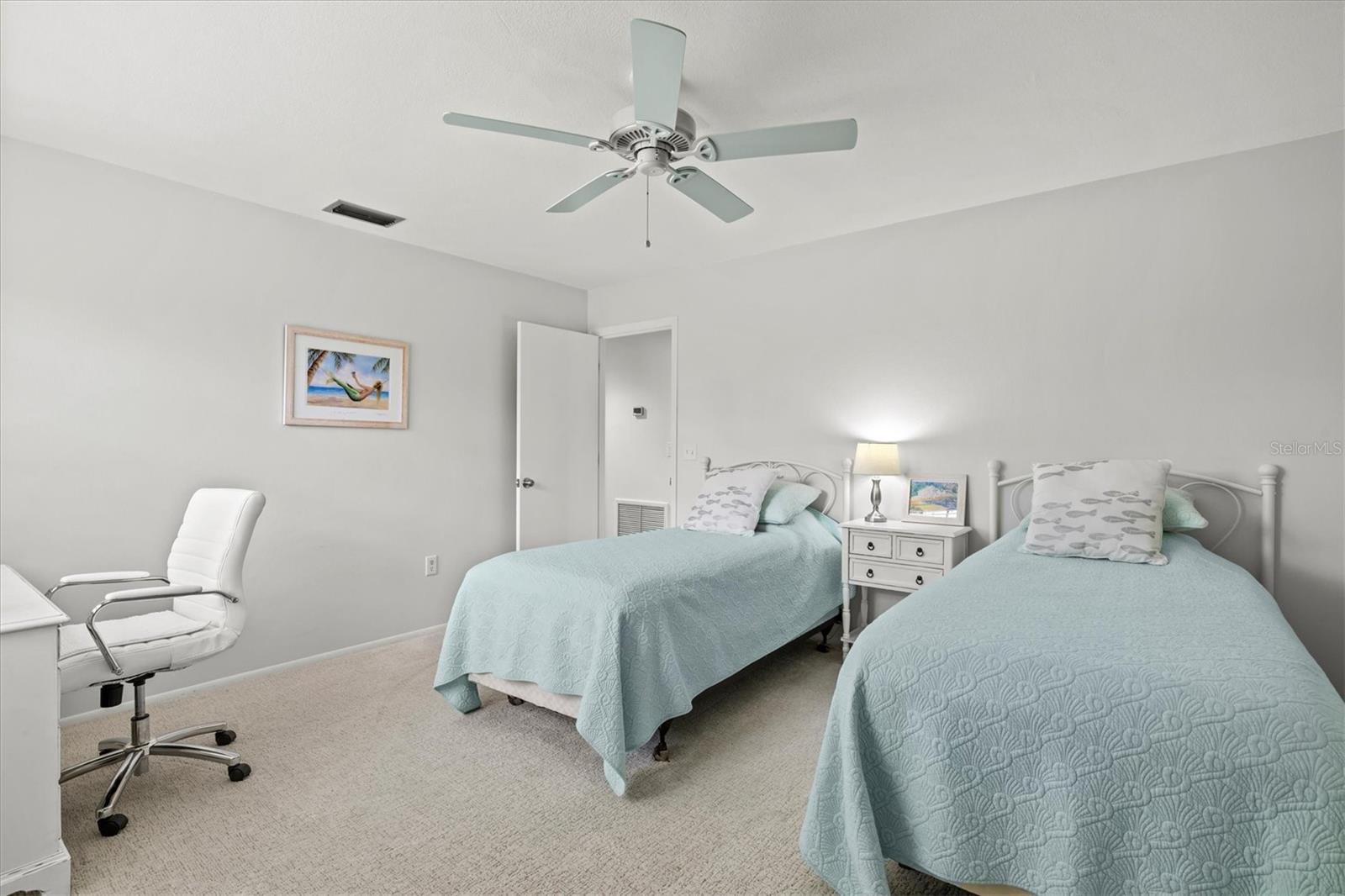 HUNTERS WALK - HAMLETS - Residential