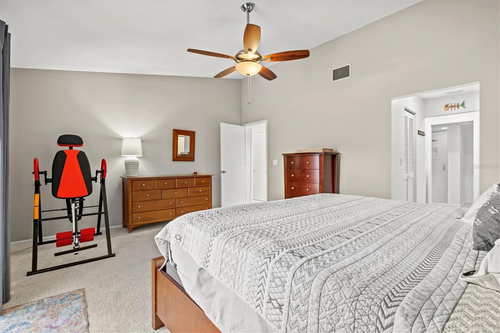 HUNTERS WALK - HAMLETS - Residential