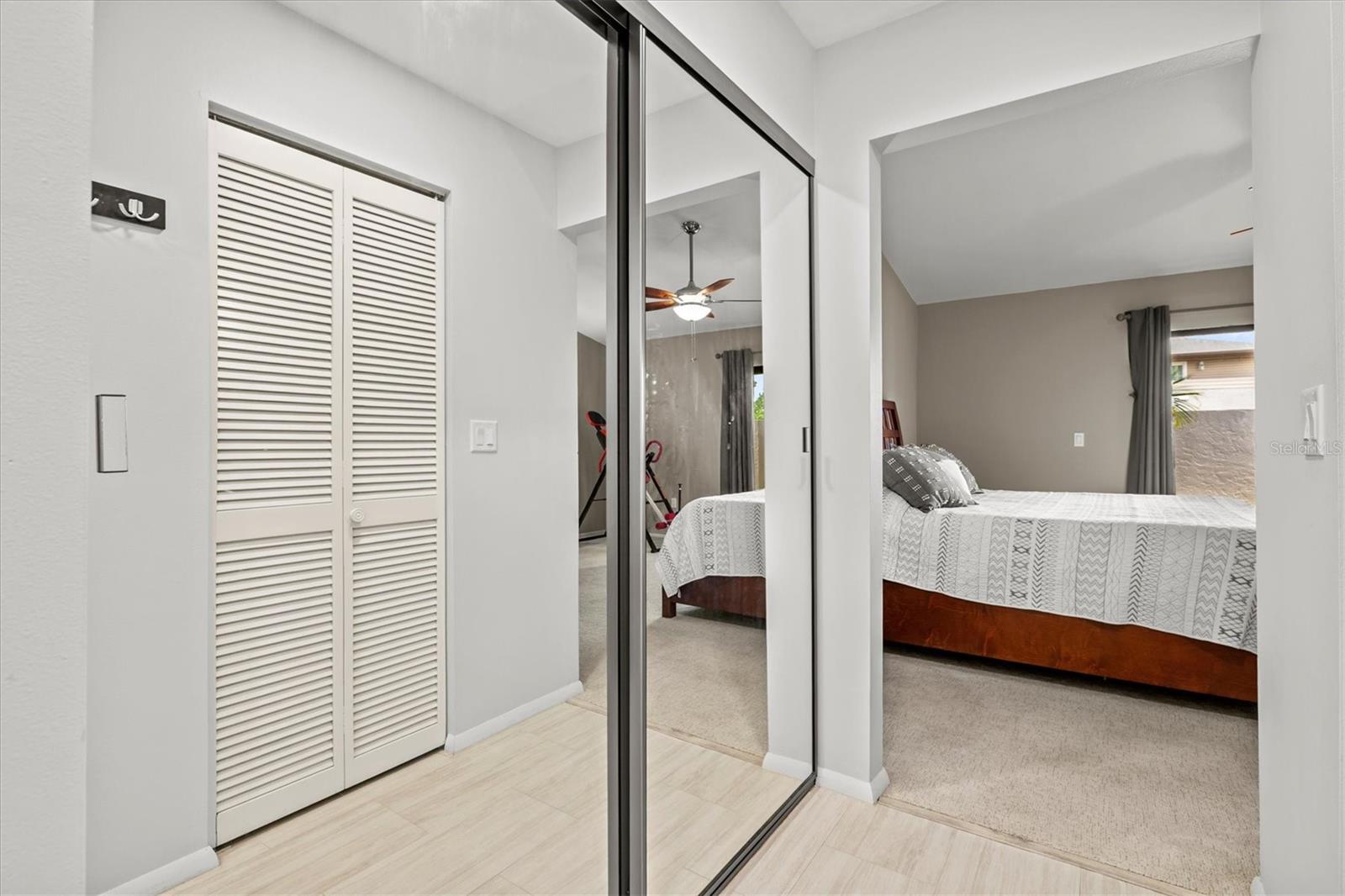 HUNTERS WALK - HAMLETS - Residential