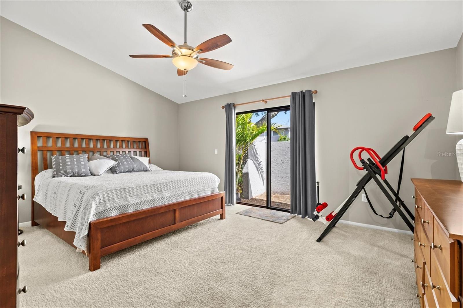 HUNTERS WALK - HAMLETS - Residential