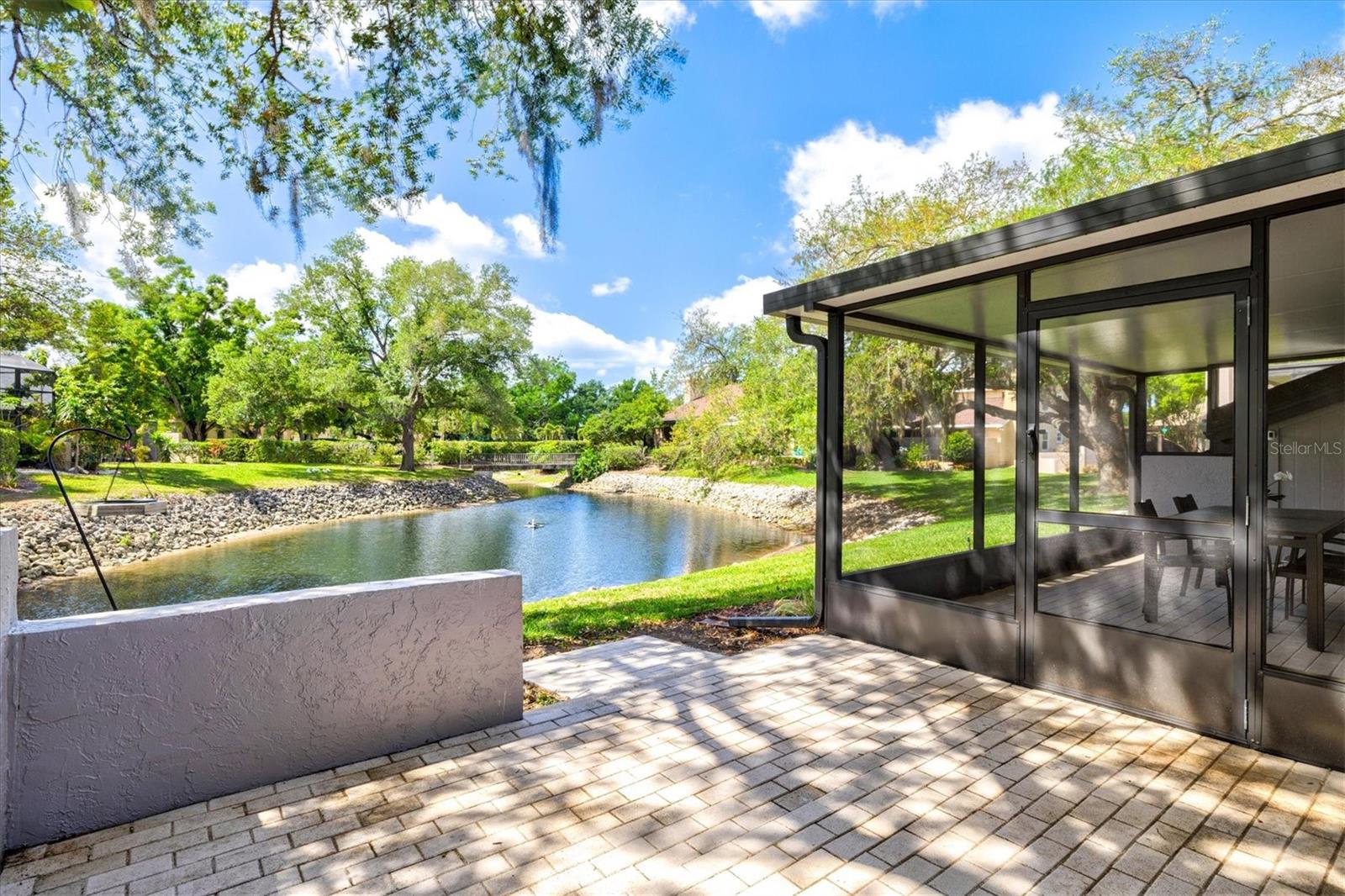 HUNTERS WALK - HAMLETS - Residential