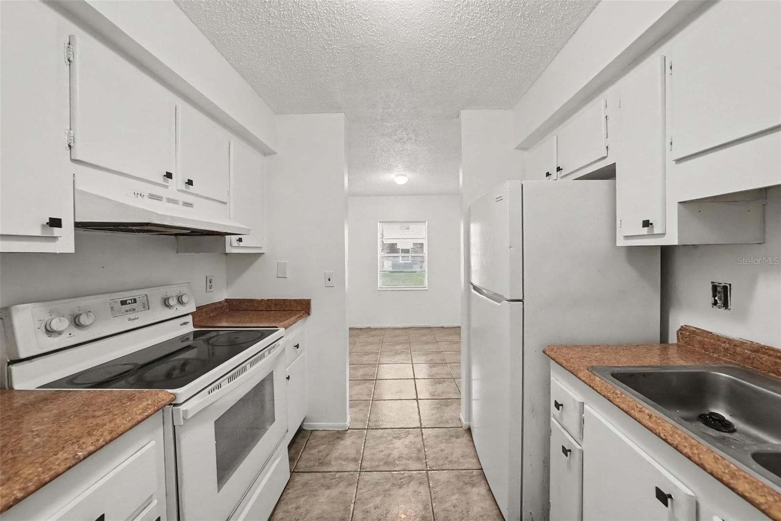 305 E WELLINGTON COURT 64