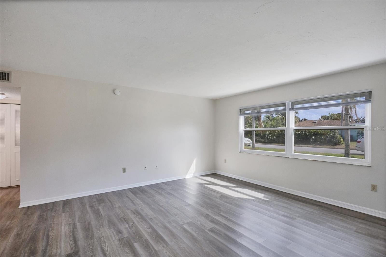 5800 HOLLYWOOD BOULEVARD 312