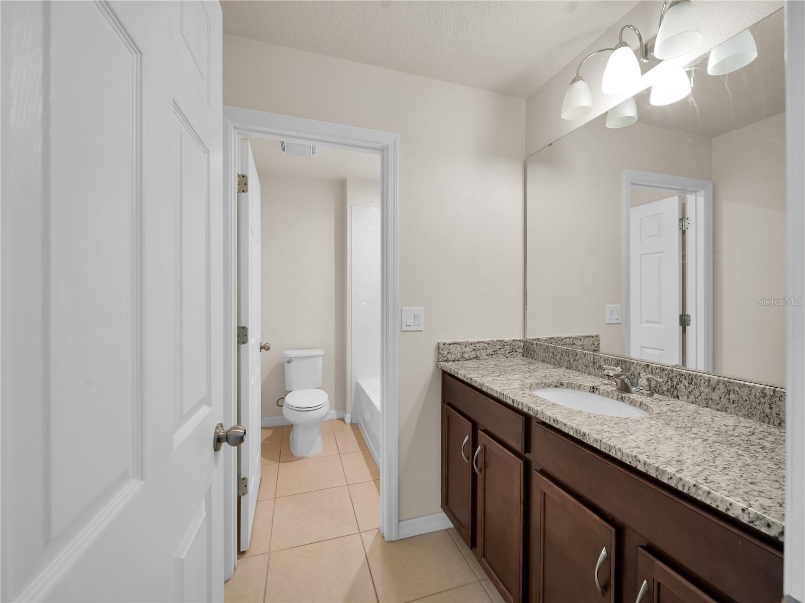 LEGADO - Residential Lease