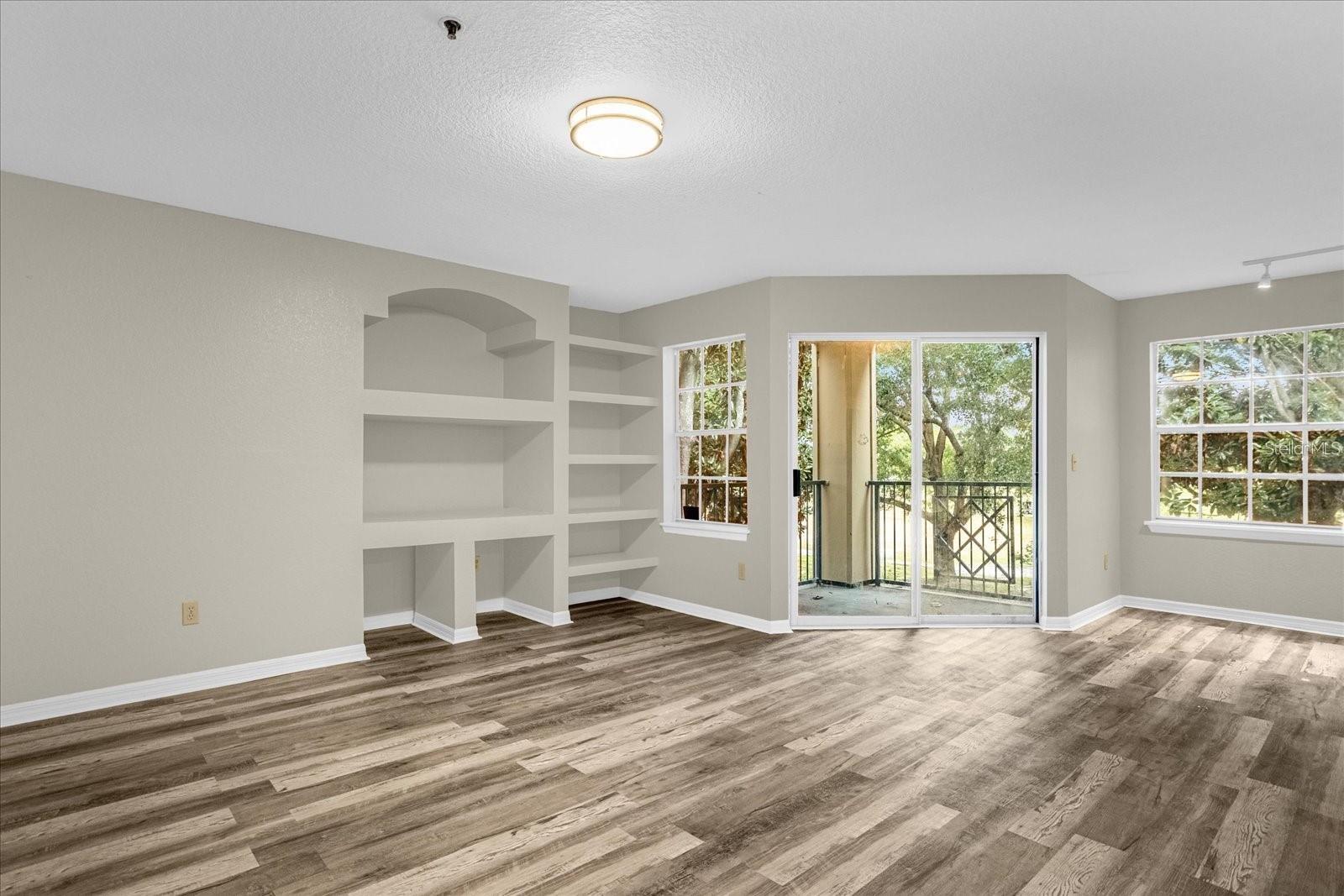 7210 WESTPOINTE BOULEVARD 1323