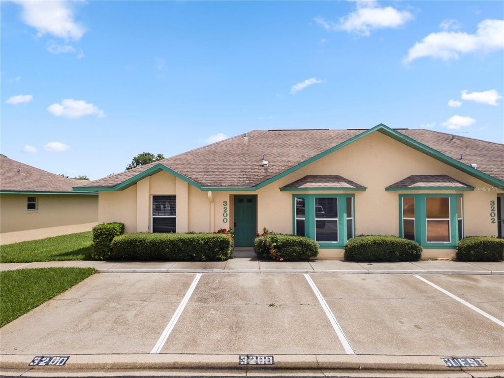 Photo of 3200 Villa Way Circle, Saint Cloud, FL 34769 (MLS # O6444065)