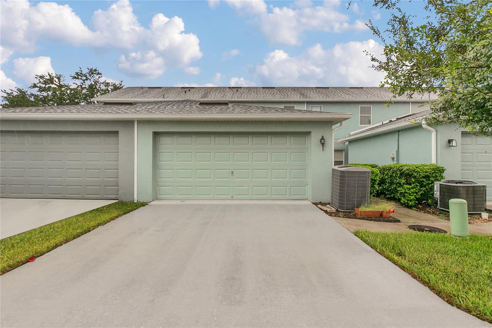 GROVELAND WATERSIDE POINTE PH 01 - Residential Lease