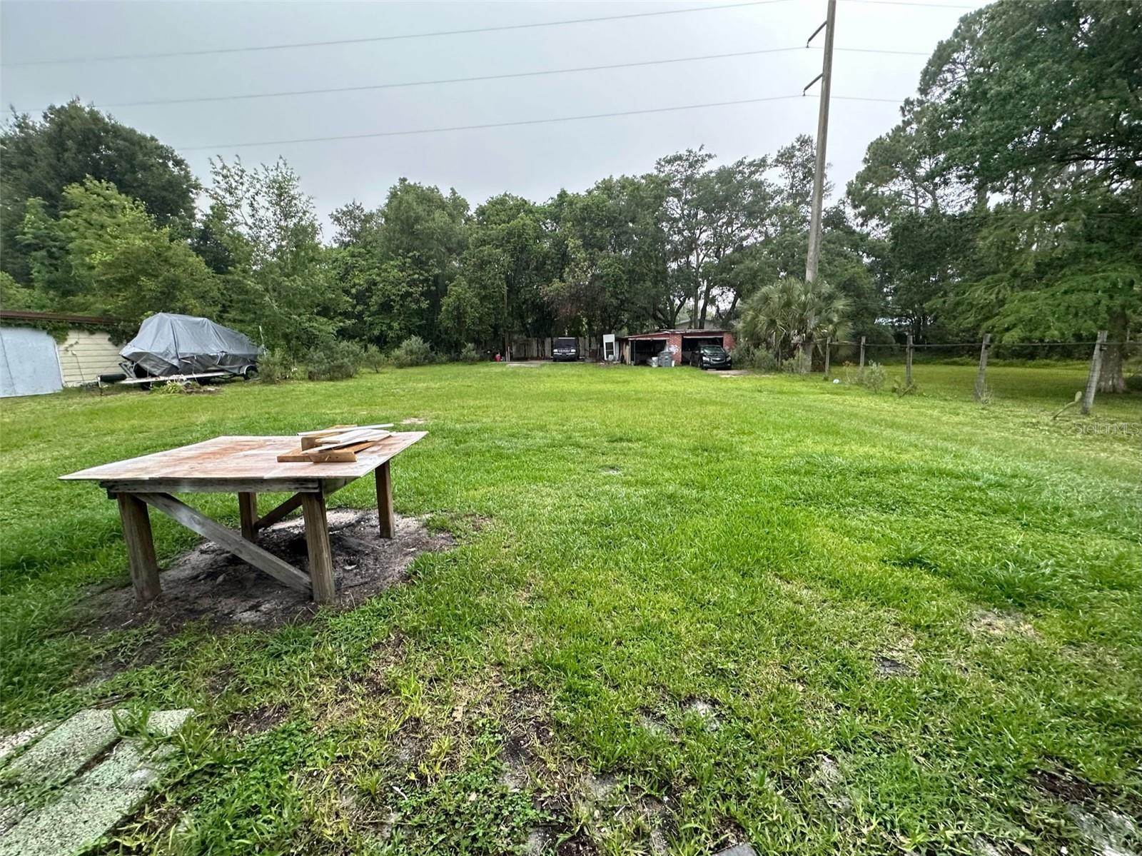 DELAND MOBILE HOMESITES UNREC 157 - Residential