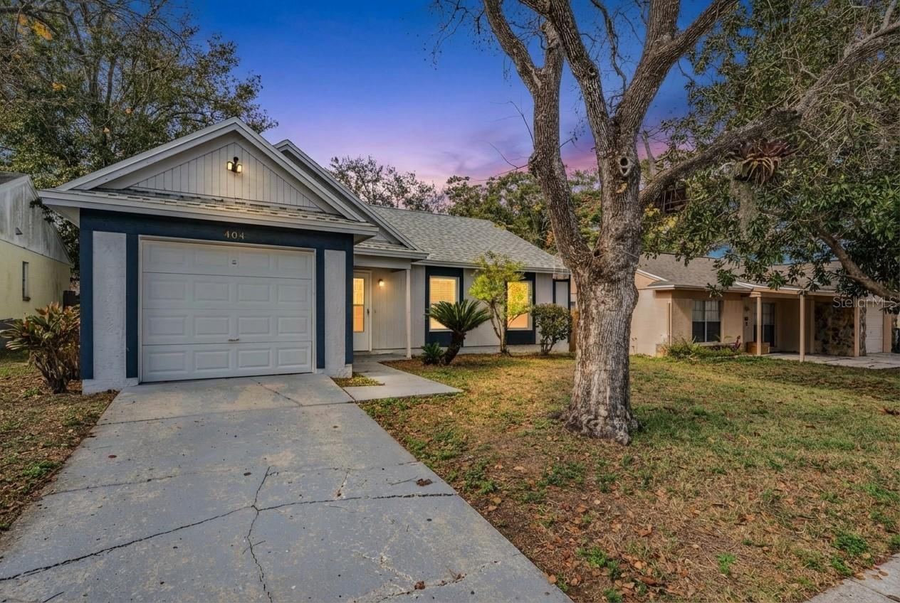 VALRICO MANOR UNIT 3 - Residential