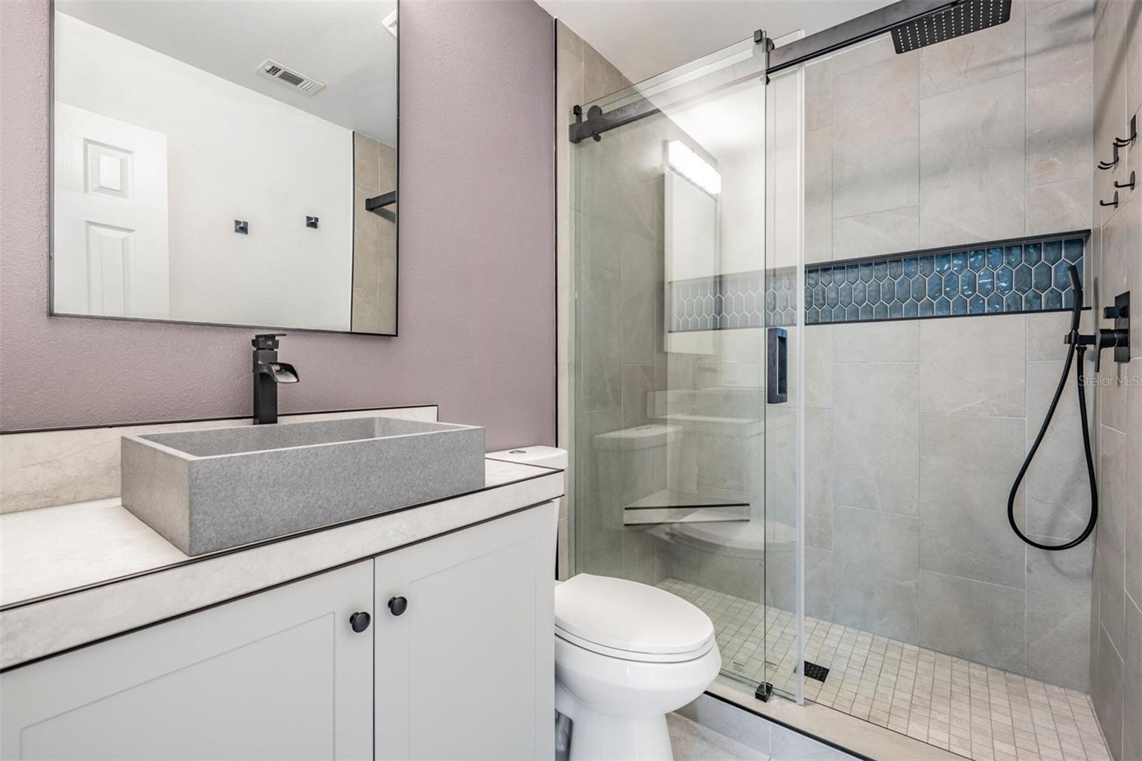 VALRICO MANOR UNIT 3 - Residential