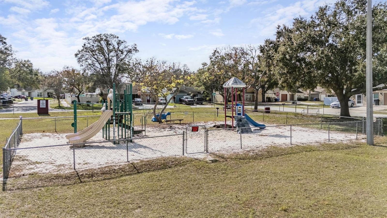 VALRICO MANOR UNIT 3 - Residential