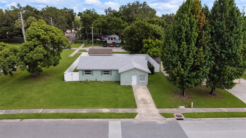 Photo of 301 Lesesne Street, Kissimmee, FL 34744 (MLS # S5158294)