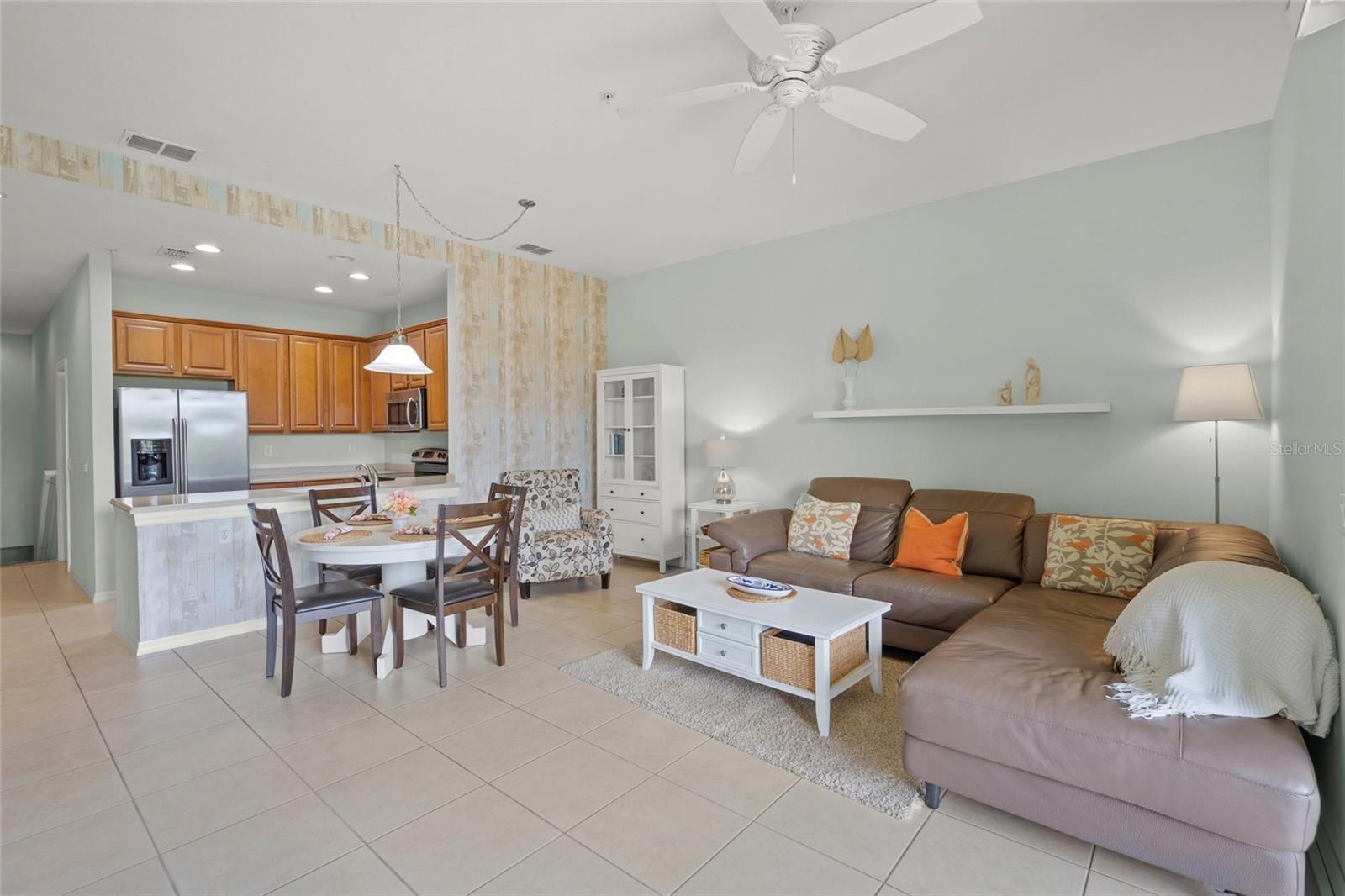 PALMA SOLA TRACE - Residential