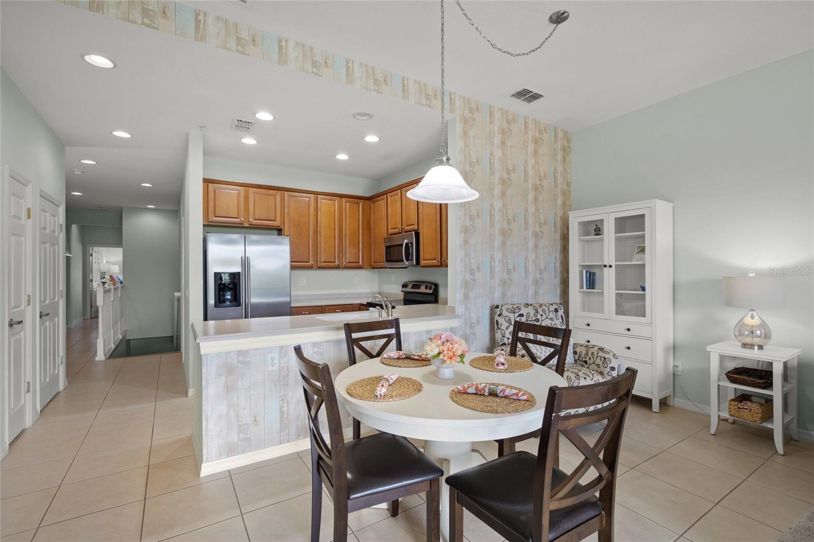 PALMA SOLA TRACE - Residential