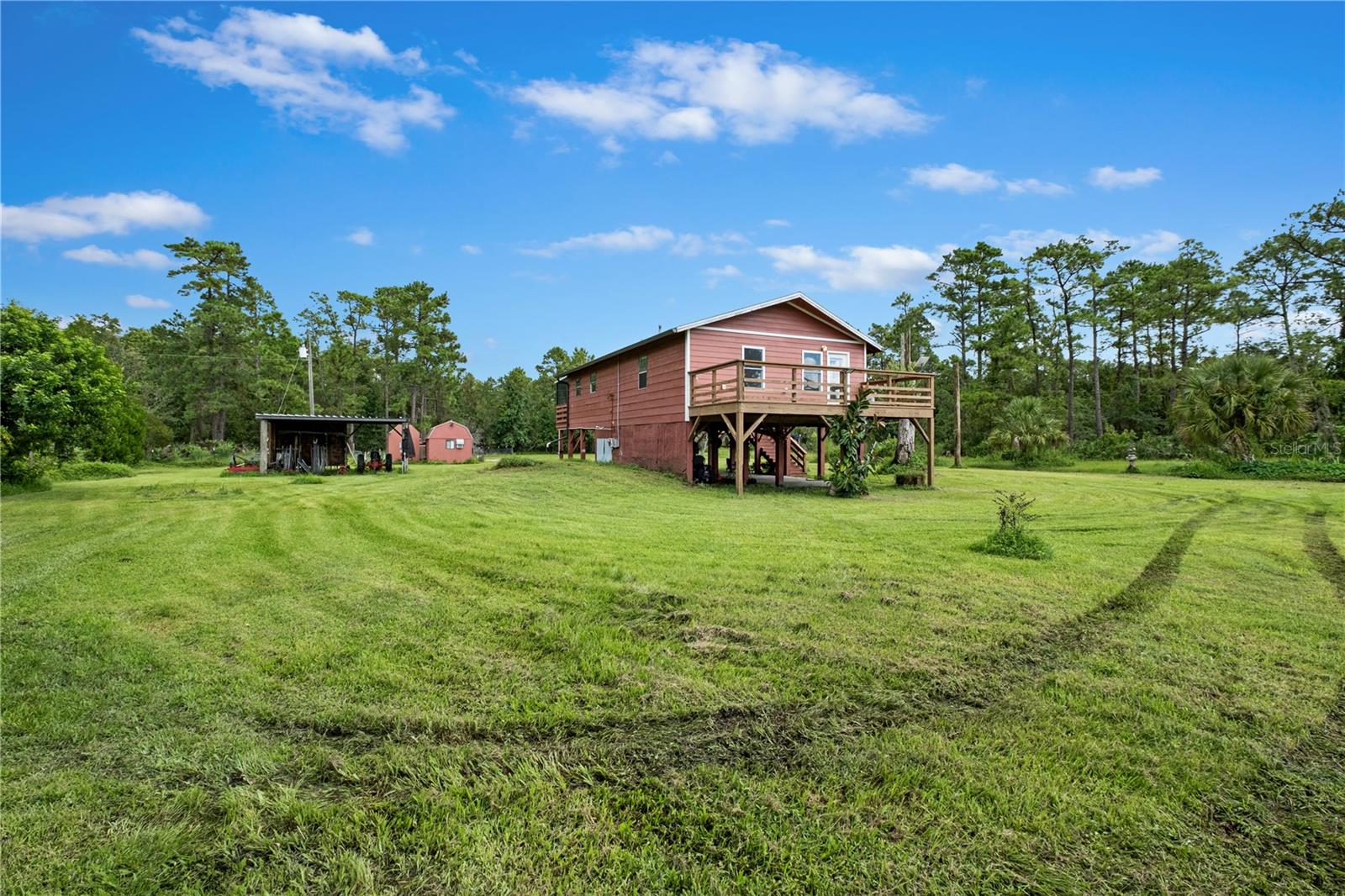 CHRISTMAS HEIGHTS - Residential