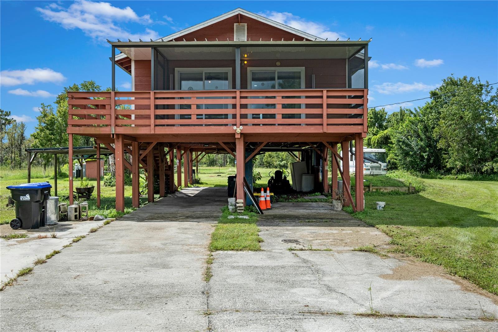 CHRISTMAS HEIGHTS - Residential