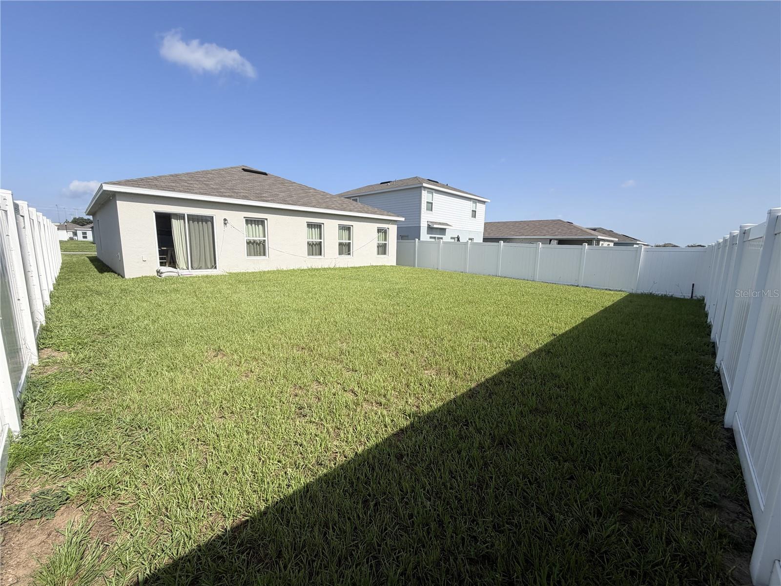 1427 MADISON CIRCLE