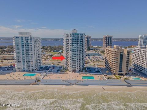 A home in DAYTONA BEACH SHORES