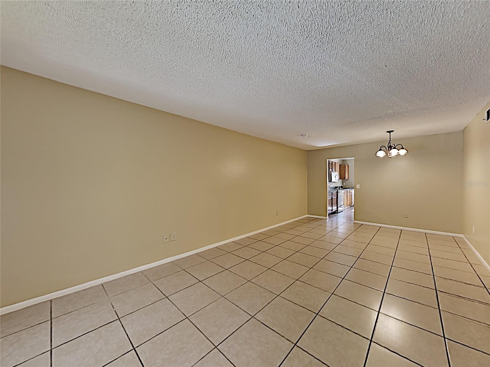 220 CHEROKEE COURT 113
