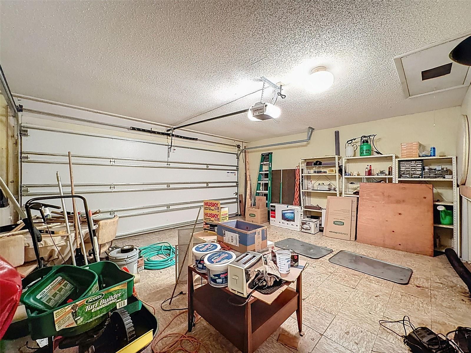 HIGHLAND LAKES - Residential