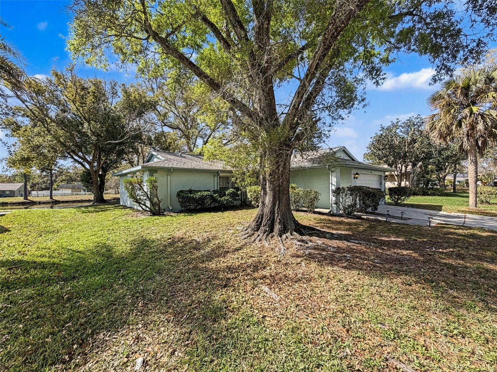 HIGHLAND LAKES - Residential