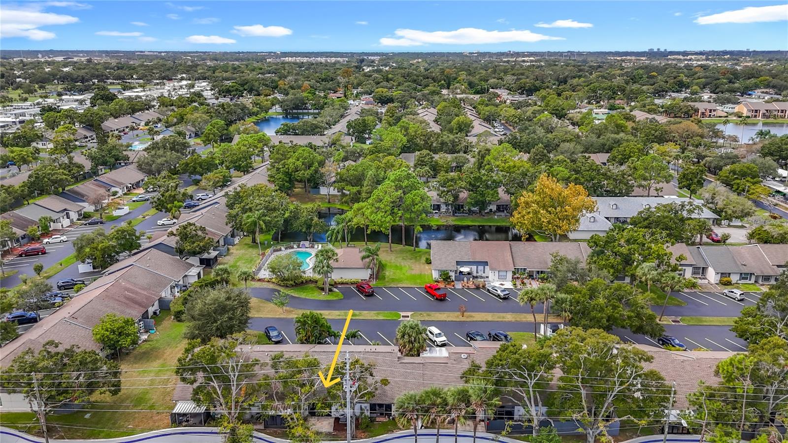 BELLE OAK VILLAS - Residential