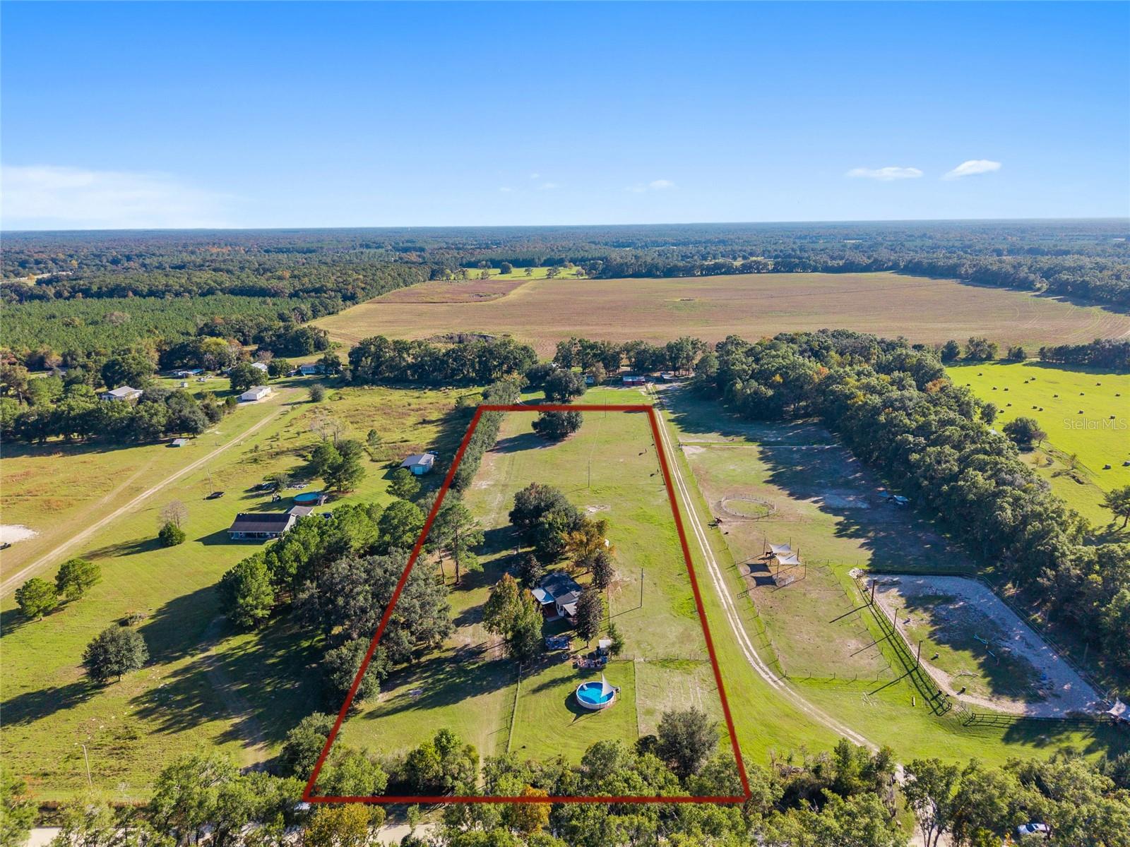 NOT IN A SUBDIVISION - Residential