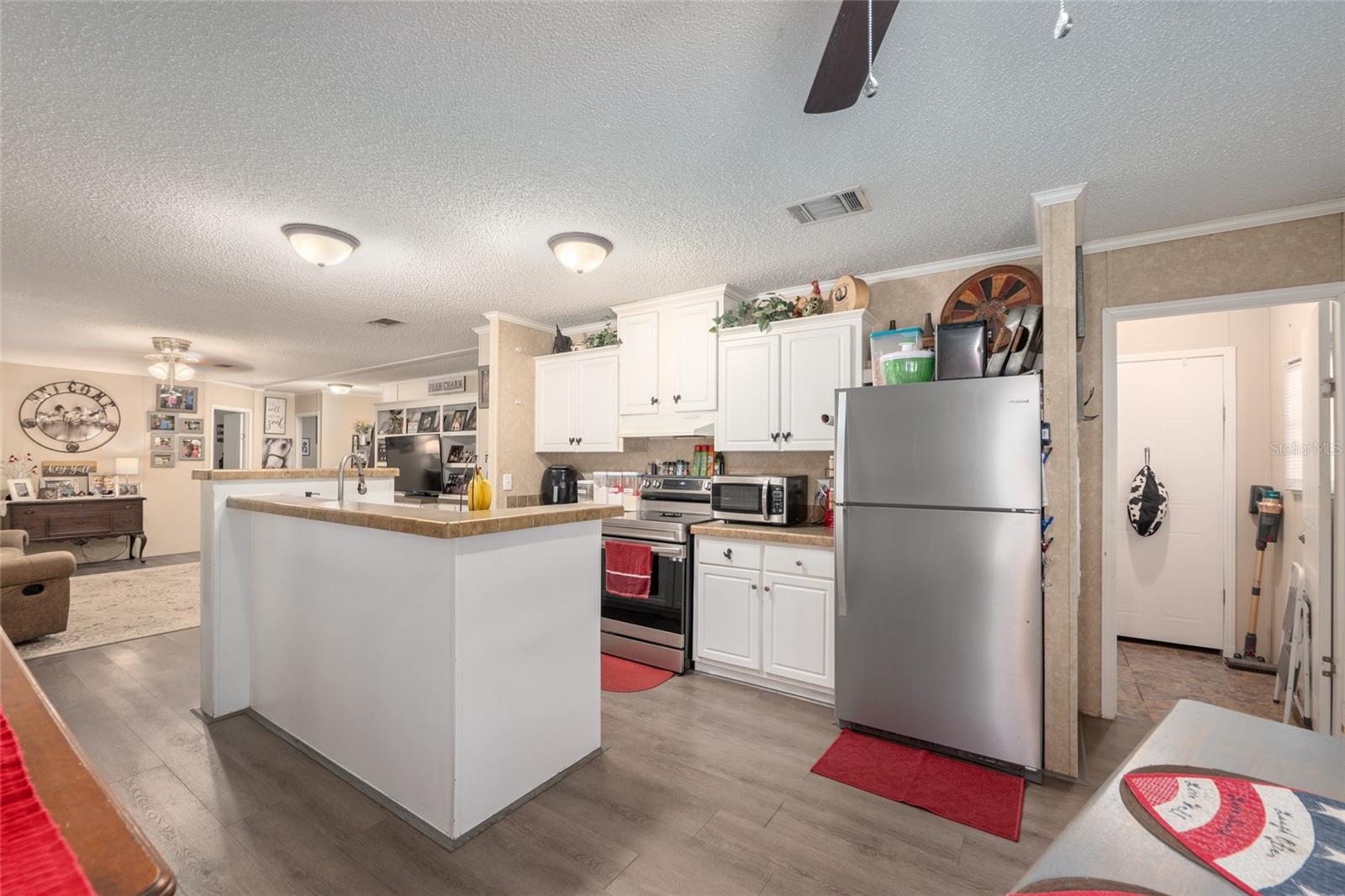 NOT IN A SUBDIVISION - Residential