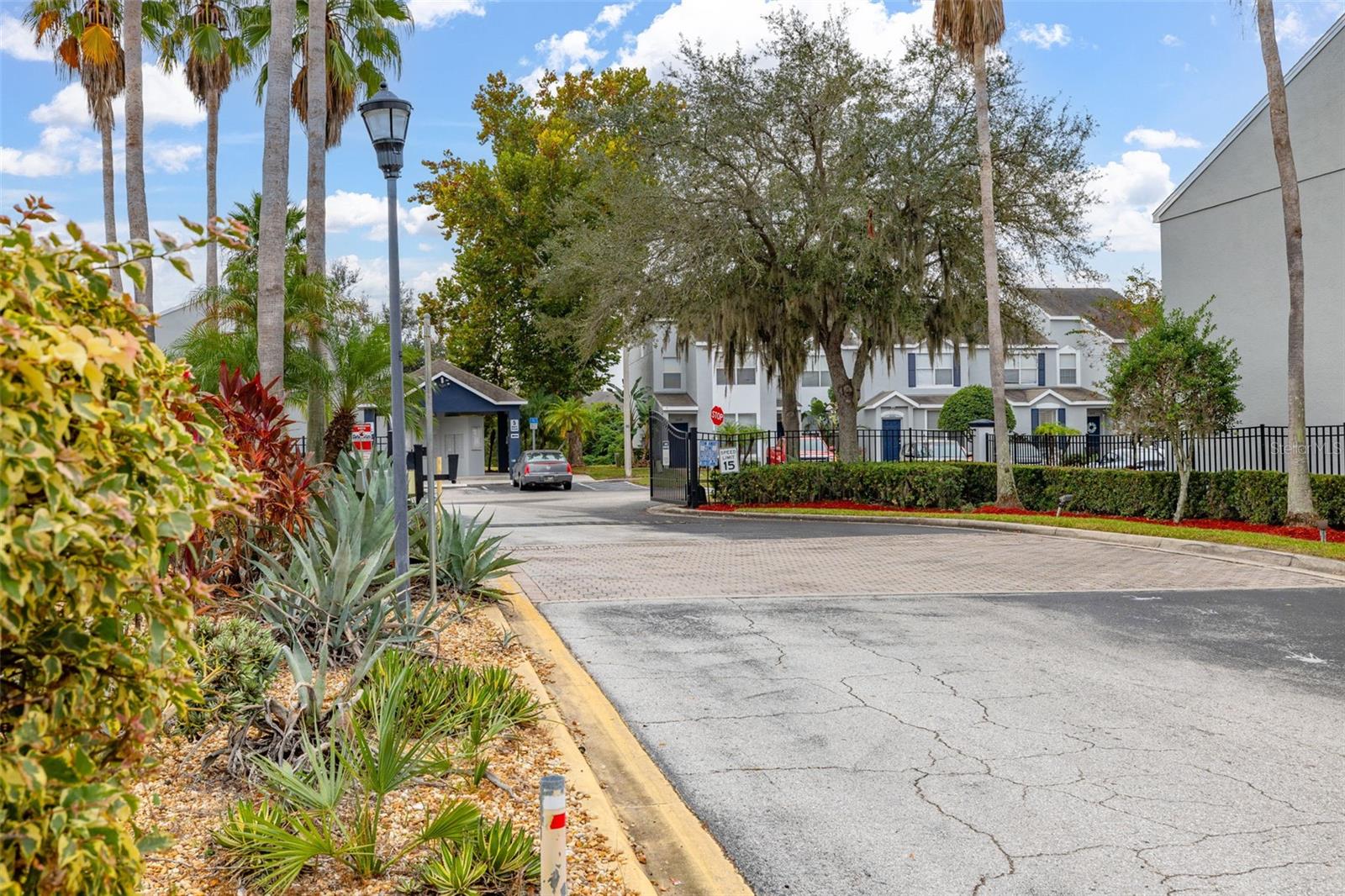 OSPREY RUN TWNHMS PH 2 - Residential