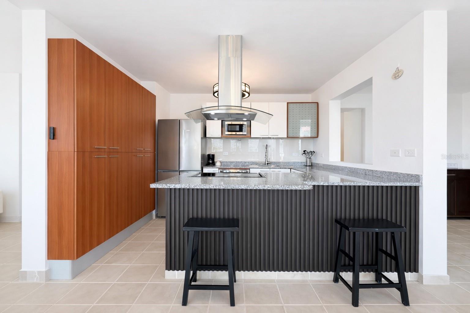 HARBOUR POINT - Residential Lease