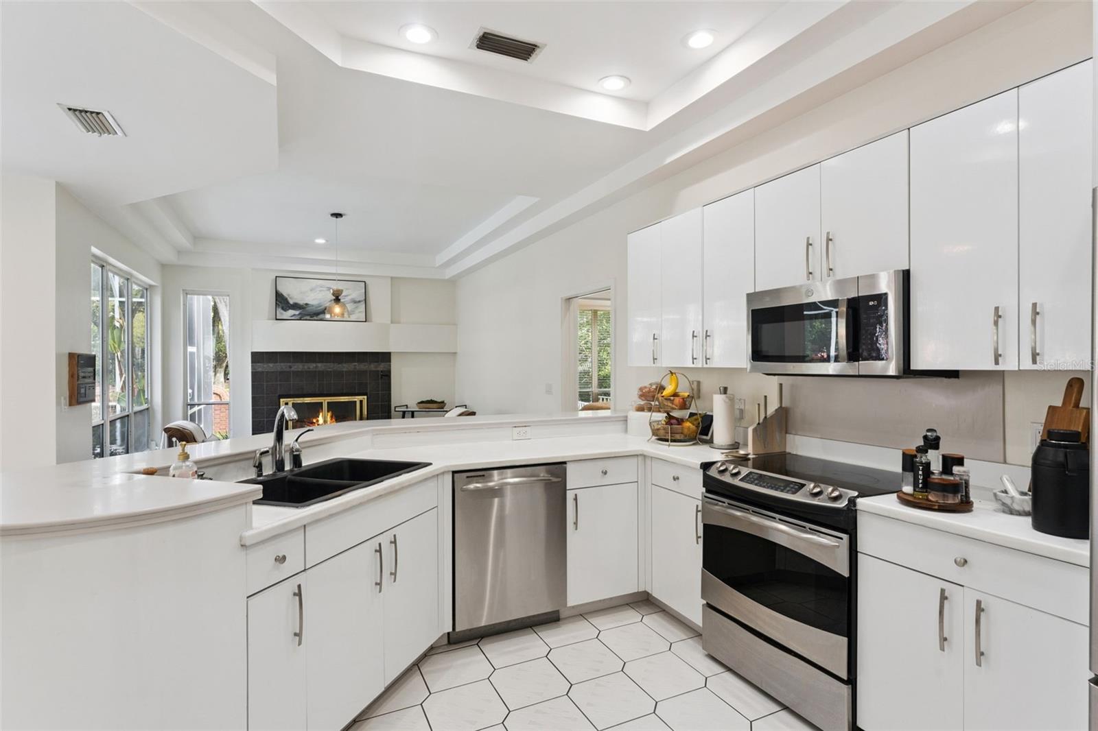 HEATHROW - Residential