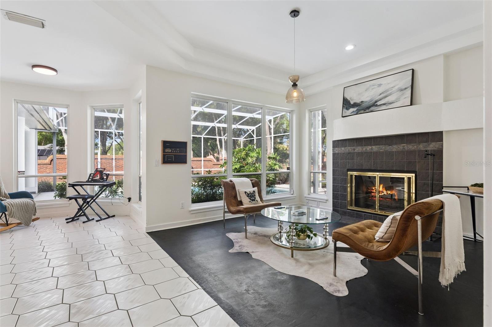 HEATHROW - Residential