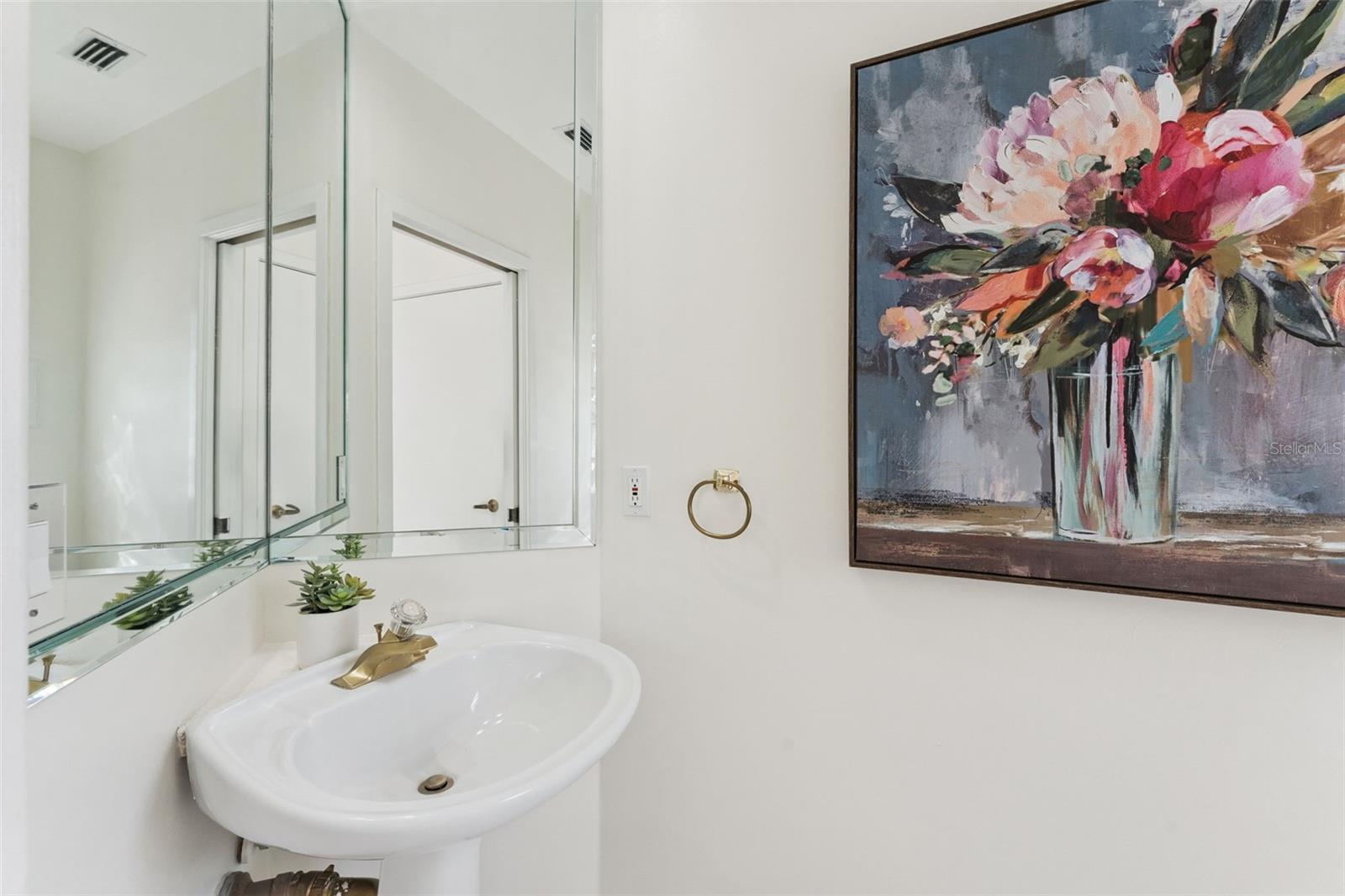 HEATHROW - Residential