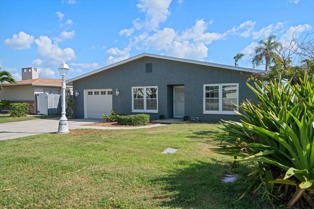 Photo of 219 176th Avenue E, Redington Shores, FL 33708 (MLS # TB8436213)