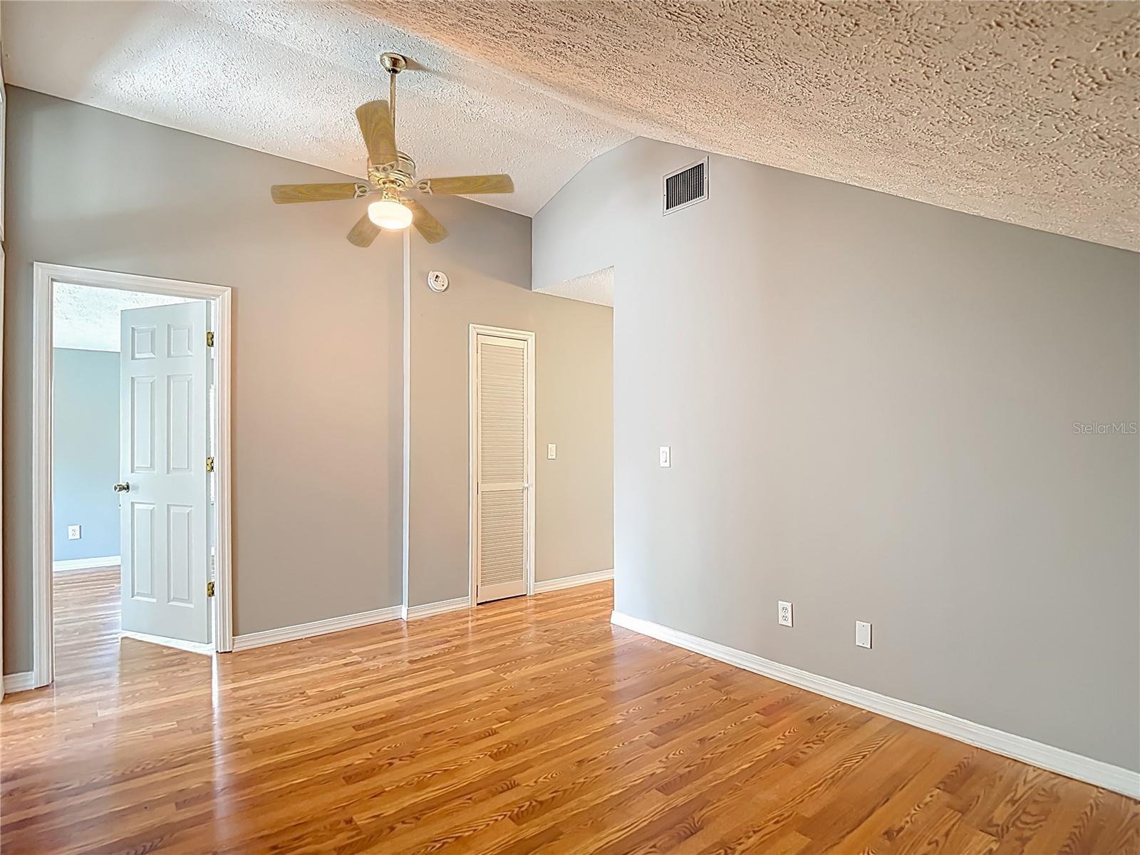 LAKE PADGETT SOUTH - Residential