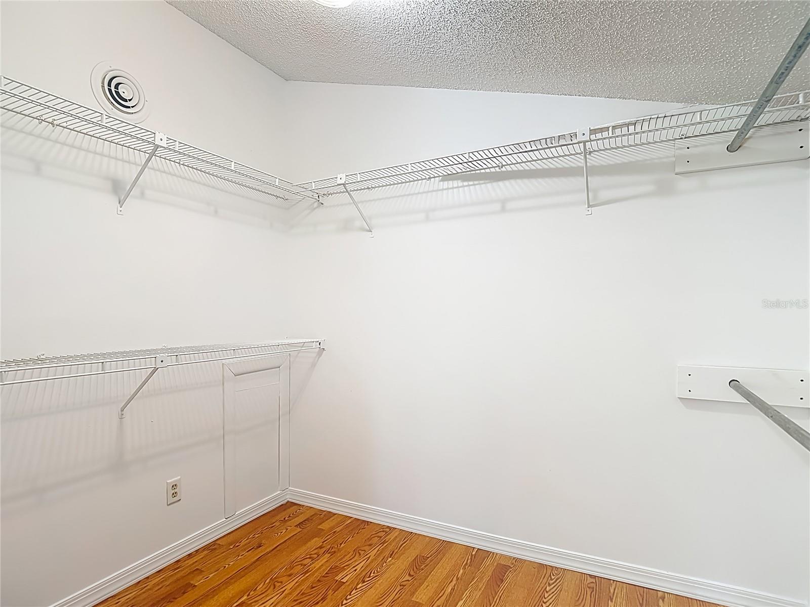 LAKE PADGETT SOUTH - Residential